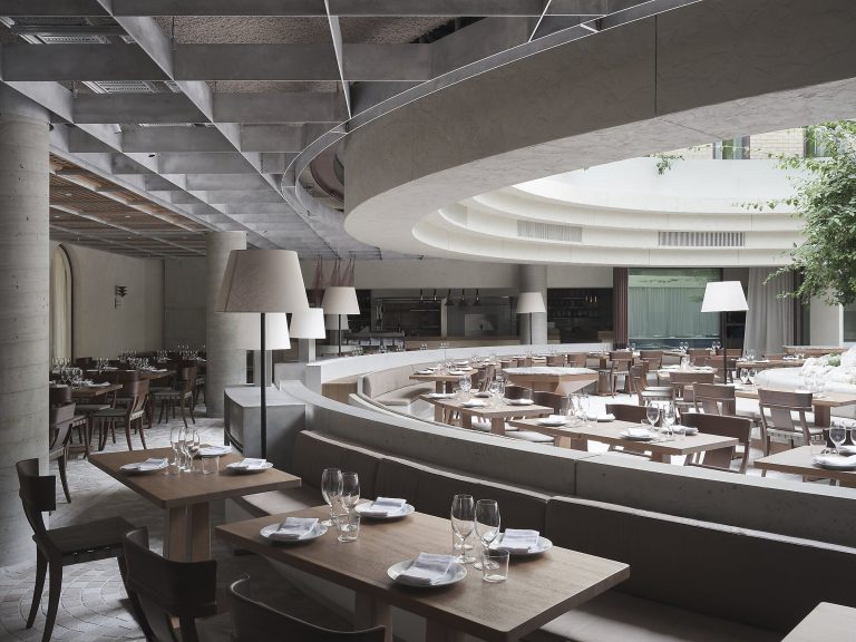 Australian Interior Design Awards. George Livissianis for OLYMPUS. Foto: Tom Ferguson